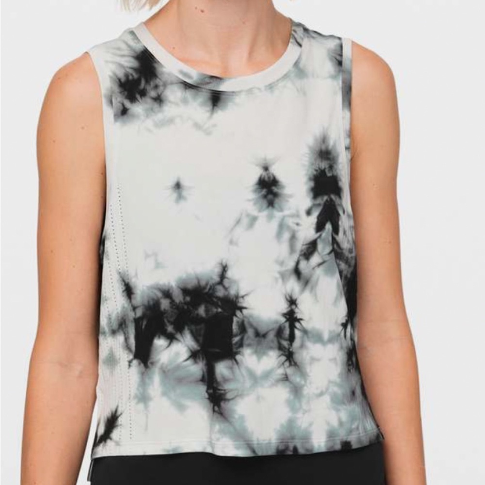Lululemon Train to Be Tank Top Shibori Black Coal Tie Dye - Size 4